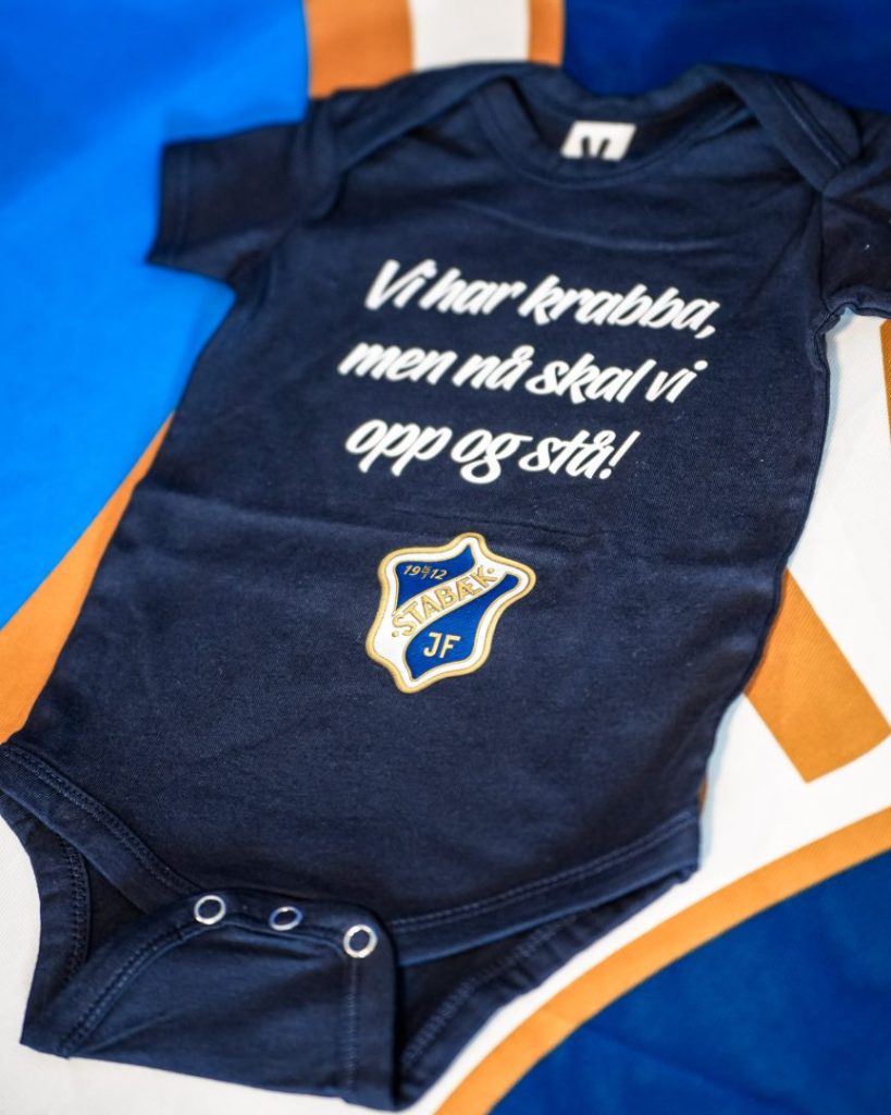 Stabæk Body - BLÅ med tekst og logo