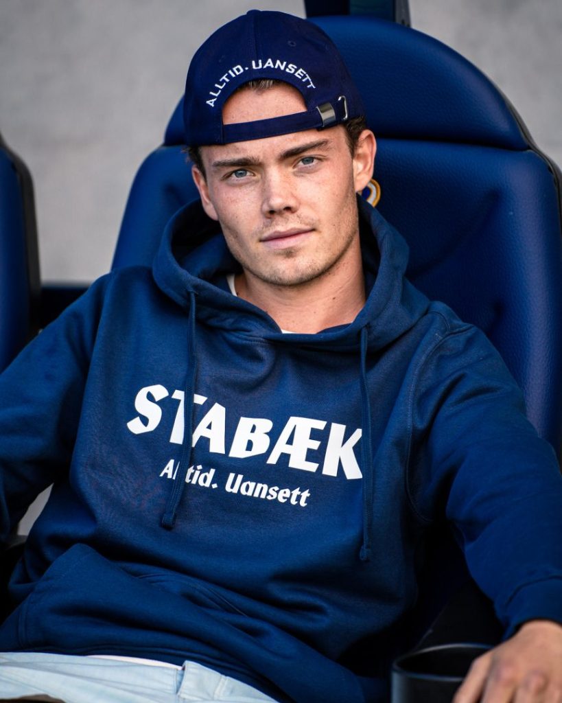 Voksenklær